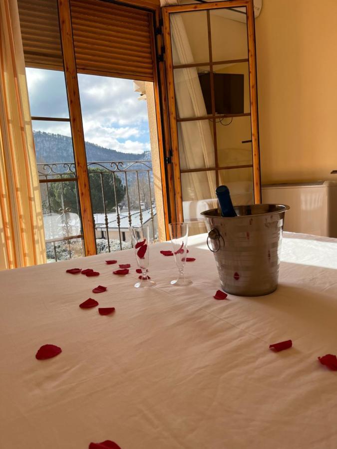 La Rueda Hotell Riópar Eksteriør bilde